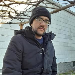 Meet your Posher, Justin